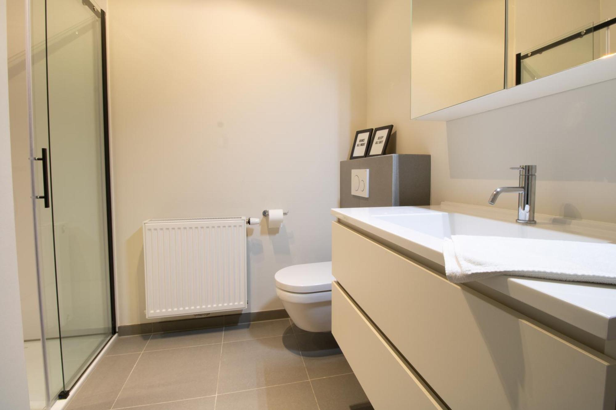 Large Two-Bedroom Apartment