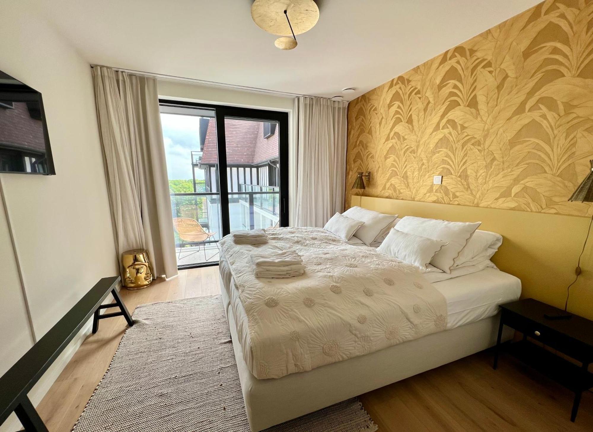 Two-Bedroom Deluxe Apartment Ocean View